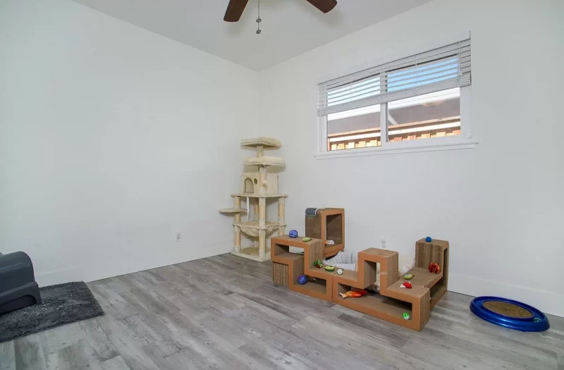 0375c0165a6a9807ffba1ed426c2e7e3-uncropped_scaled_within_1536_1152